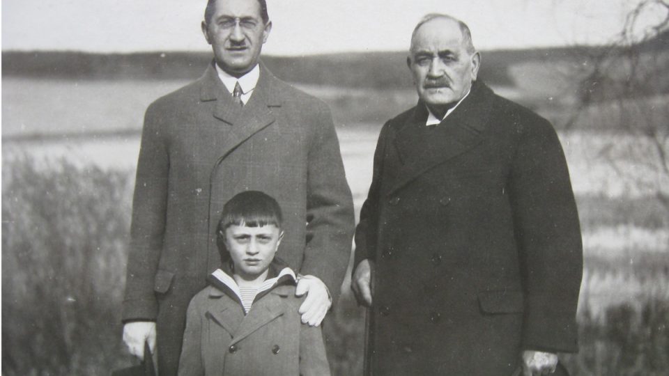 Felix Kolmer s dědečkem a otcem