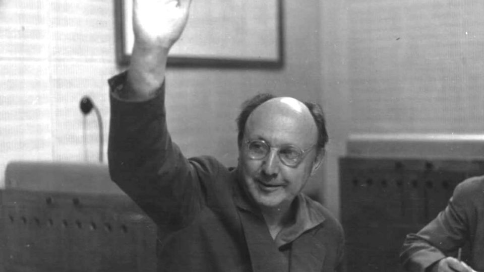 M.Disman při rozhlasové režii - 1961 | foto: Archivní a programové fondy Českého rozhlasu M.Disman při rozhlasové režii - 1961