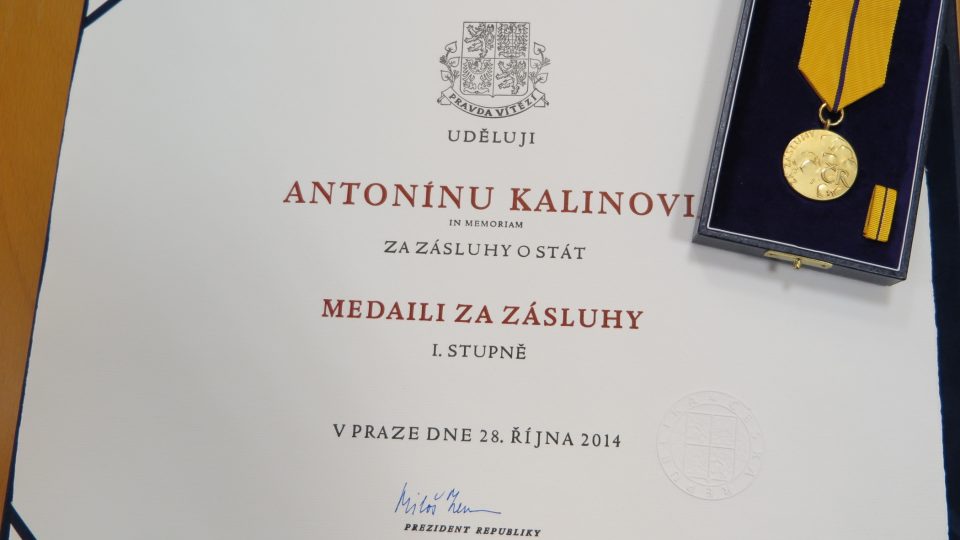 Medaile pro Antonína Kalinu