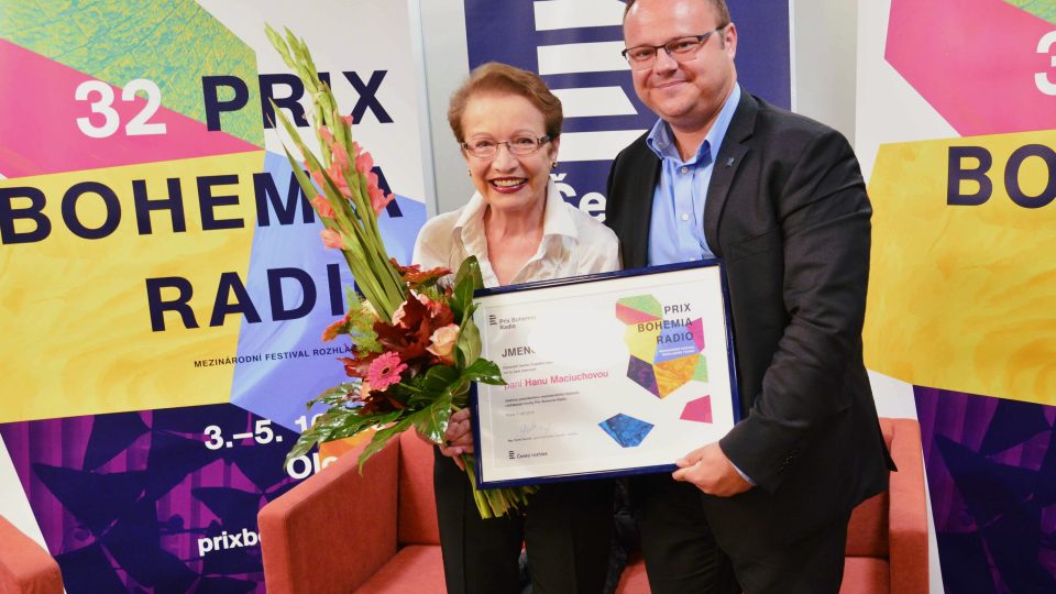 Hana Maciuchová byla jmenována generálním ředitelem Českého rozhlasu Reném Zavoralem čestnou prezidentkou festivalu Prix Bohemia Radio 2016
