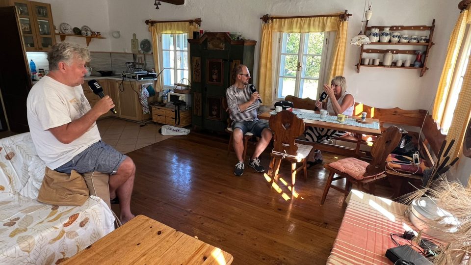 Miroslav Hanuš Václav Žmolík a Jana Hanušová