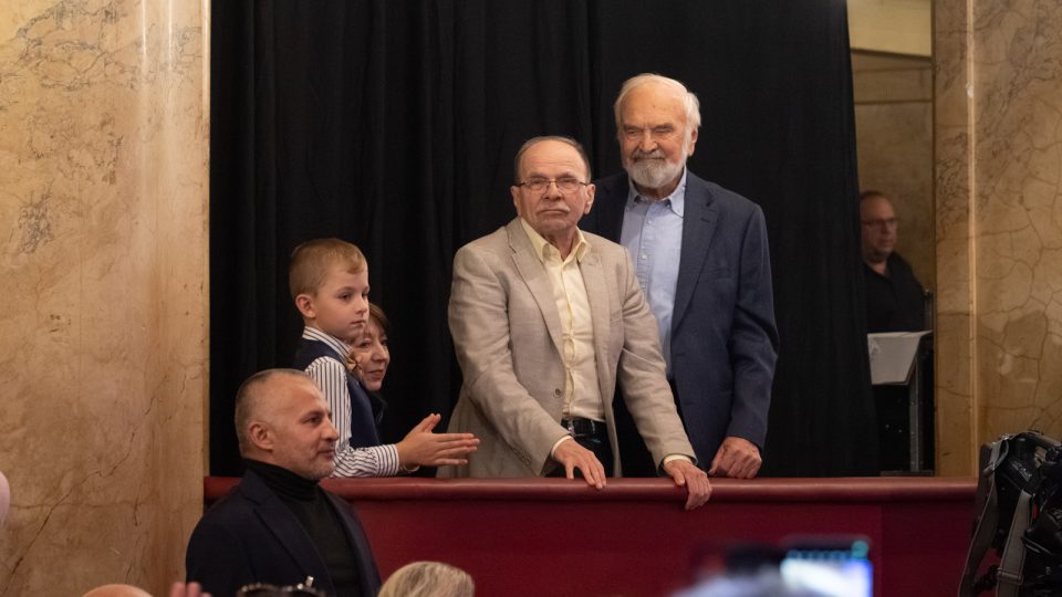 Koncert pro Jaroslava Uhlíře: Jaroslav Uhlíř a Zdeněk Svěrák ve Velkém sále Lucerny