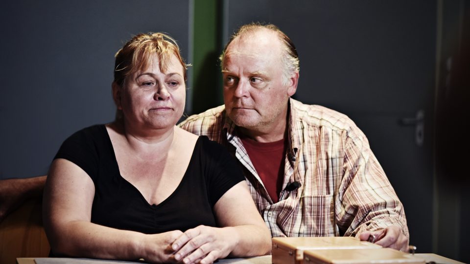 Pavla Tomicová hraje Gottwaldovou a Igor Bareš tchána Evy Olmerové, pravověrného komunistu | foto: Tomáš Vodňanský, Český rozhlas Pavla Tomicová hraje Gottwaldovou a Igor Bareš tchána Evy Olmerové, pravověrného komunistu