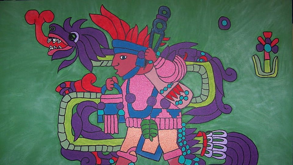 Aztécký bůh Quetzalcoatl mívá podobu opeřeného hada