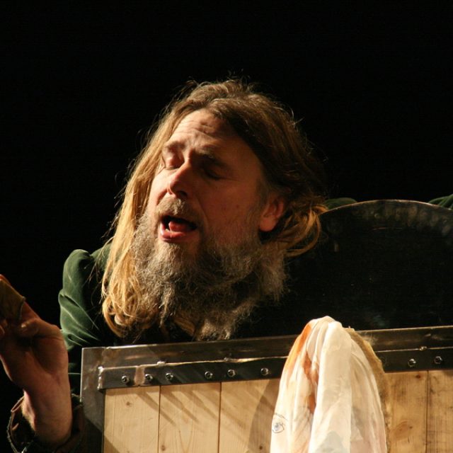 Vítězslav Marčík ve hře Labyrint světa | foto: Teátr Víti Marčíka