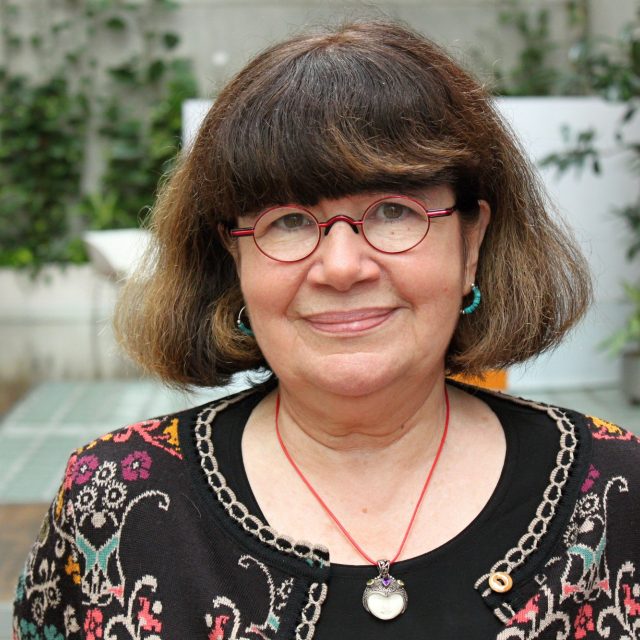 Herečka Uršula Kluková rozdává smích a dobrou náladu všude,  kam přijde | foto: Adam Kebrt,  Český rozhlas