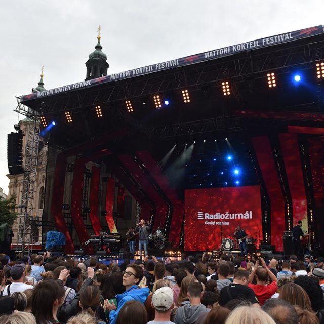 Koncert pro dárce krve na Staroměstském náměstí v Praze | foto: Filip Jandourek