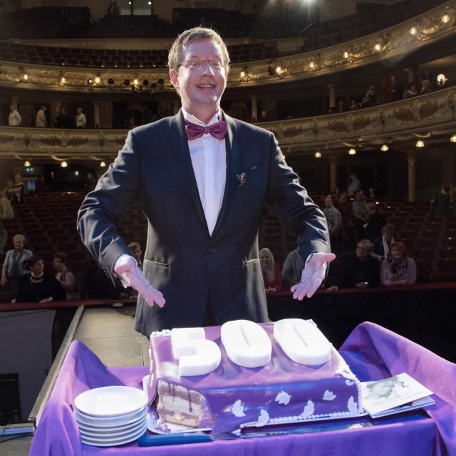 Aleš Cibulka oslavil už svůj 500. díl Toboganu | foto: Khalil Baalbaki,  Český rozhlas