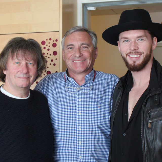 Stanislav Hložek se synem a moderátor Jan Čenský | foto: Elena Horálková