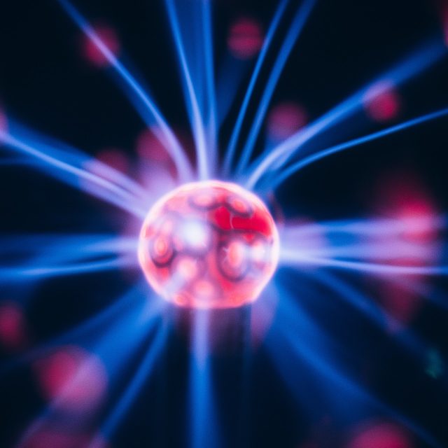 Dá se předpovědět kulový blesk? | foto:  tookapic,  Pixabay,  CC0 1.0