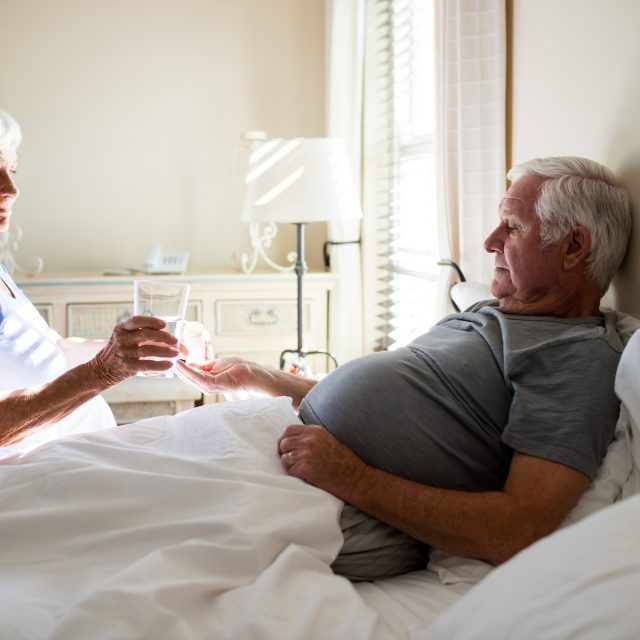 Průměrný věk dožití se zvyšuje. Ve zdraví jej ale prožije málokdo | foto: Fotobanka Profimedia