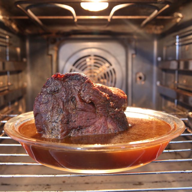 pečené maso | foto: Fotobanka Pixabay