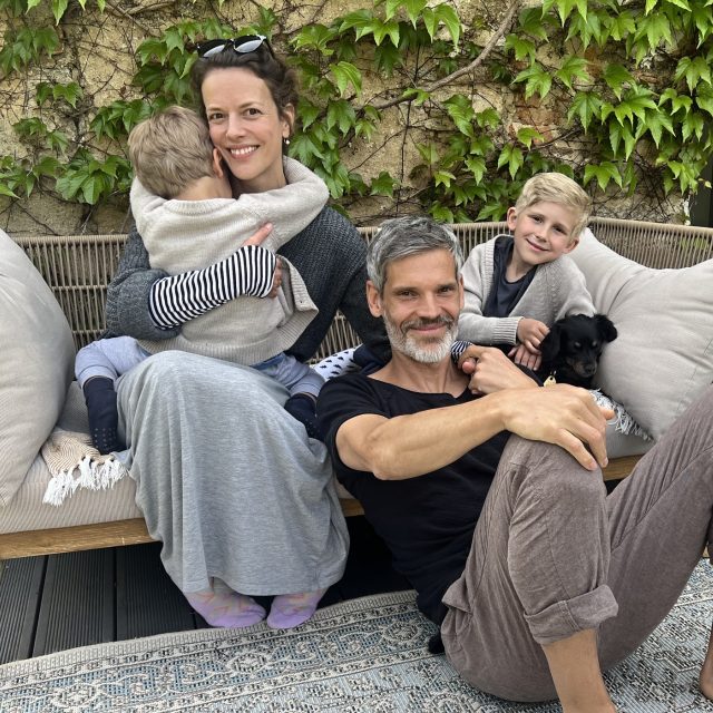 herečka Andrea Růžičková Kerestešová s rodinou | foto: Václav Žmolík,  Český rozhlas