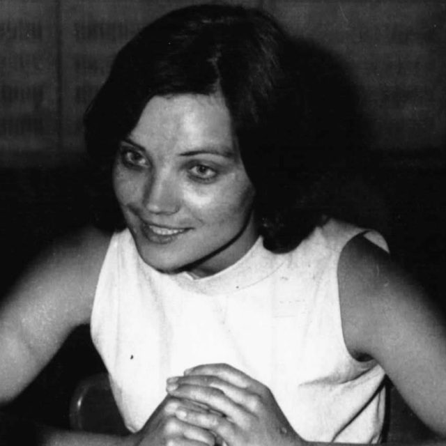 Gabriela Vránová při natáčení v Českém rozhlase | foto: Archivní a programové fondy Českého rozhlasu