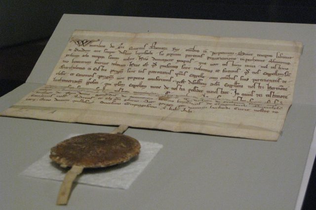 Listina českého krále Václava I. z roku 1250  (Archiv Pražského hradu) | foto: Adriana Krobová