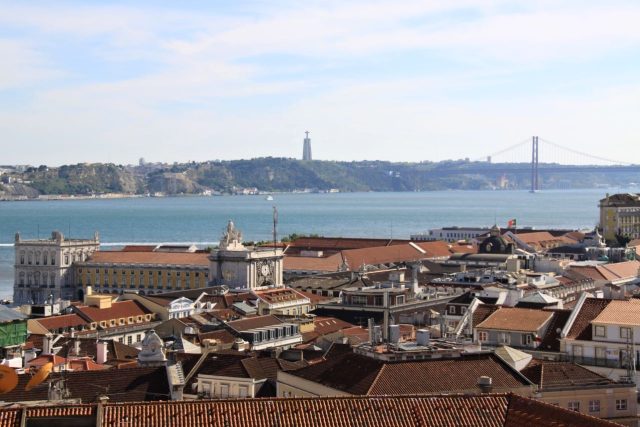 Denisa Prošková doporučuje návštěvu Lisabonu. Lidé ho buďto milují,  nebo jím jsou zklamaní | foto: Robert Mikoláš