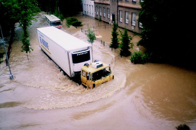 Povodně v bohumínské městské části Vrbice v roce 1997 | foto: Andrea Brtníková,  Český rozhlas