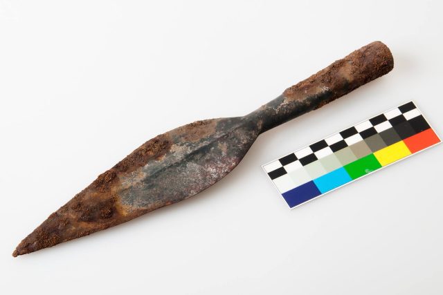 Železné kopí patří k nejčastější zbrani starých Germánů | foto: Tomáš Zavoral