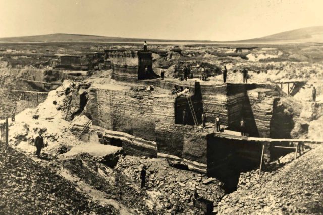 Povrchová těžba černého uhlí na Břasku | foto:  Archiv Josefa Paška