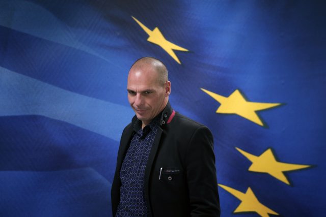 Novým ministrem financí řecké vlády,  která je vedena vítěznou stranou – ultralevicovou Syrizou,  je Janis Varufakis | foto: ČTK