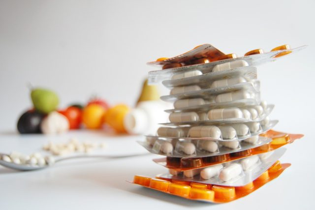 V současnosti užíváme hlavně antibiotika vyrobená chemickou cestou | foto: Fotobanka Pixabay