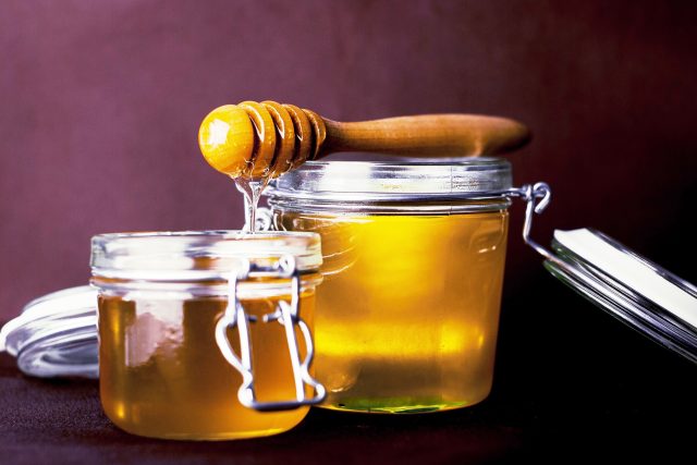 Pohankový med zapáchá. A přitom je špičkový | foto: CC0 Public domain,  Fotobanka Pixabay