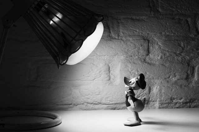 Nedostatek světla způsobuje depresi,  která se léčí dodáním světla | foto: CC0 Public domain,  Fotobanka Pixabay