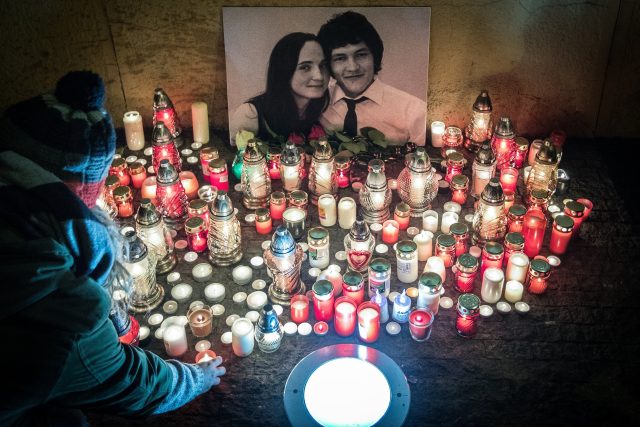 V nešťastné smrti obou mladých lidí je taky symbolicky obsažen útok na svobodu projevu,  říká Jan Jirák | foto: Fotobanka Profimedia