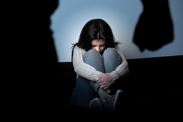 Domácí násilí vzrostlo v době lockdownu až o 40 procent | foto: Fotobanka Profimedia