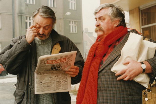 Milan Lasica a Julius Satinský v Ostravě  (21. února 1994) | foto: Fotobanka Profimedia