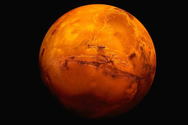 Mars,  planeta impozantních sopečných útvarů | foto:  NASA