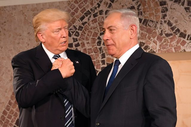 S odstoupením USA od íránské jaderné dohody je spokojený kromě Donalda Trumpa i izraelský prezident Benjamin Netanjahu. Oba se mýlí,  říká Ilona Švihlíková | foto:  licence CC BY-SA 3.0