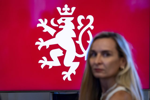 Ministerstvo zahraničních věcí představilo 16. července 2025 nový vizuální styl komunikace a nové logo Česka | foto: Jan Handrejch,  Právo / Profimedia