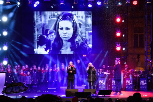 Na koncertě Největší hity století zazpívala také Lucie Bílá | foto: Khalil Baalbaki,  Český rozhlas,  Český rozhlas