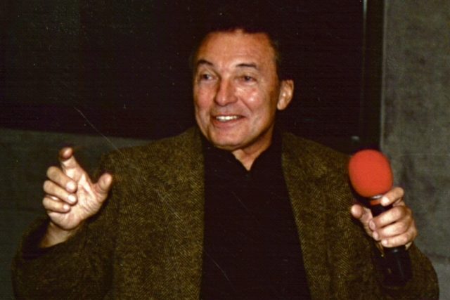 Karel Gott v roce 2003 | foto: Archivní a programové fondy Českého rozhlasu