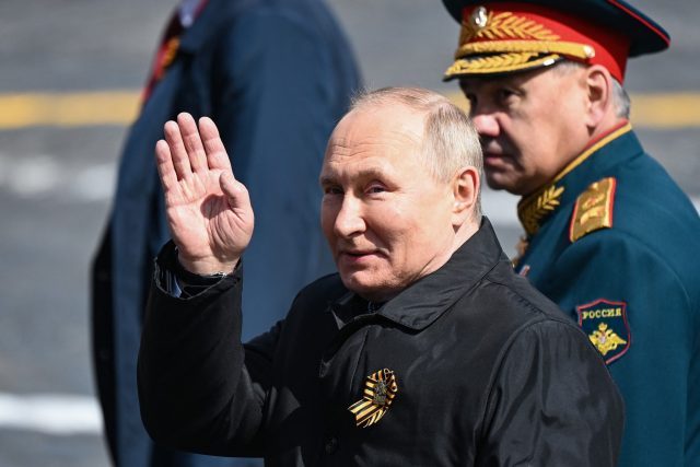 Vladimir Putin cíleně přesvědčuje ruskou veřejnost,  že má vítězství v genech | foto: Fotobanka Profimedia