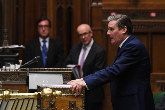 Britské finance nejsou v dobrém stavu. Daně pracujících se přesto nezvýší  (na snímku britský premiér labourista Keir Starmer) | foto: Jessica Taylor,  Profimedia/AFP