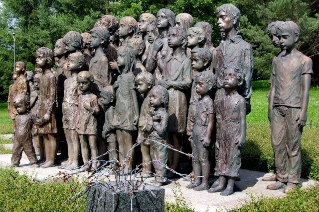 Pomník dětským obětem války,  Lidice | foto: Profimedia