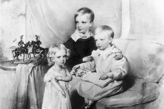 Císař František Josef I. s bratry Maximiliánem a Karlem Ludvíkem | foto: Profimedia