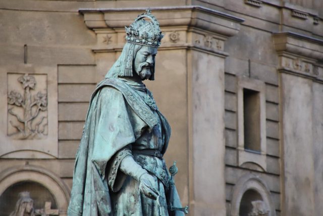 Karel IV.,  pomník na Křižovnickém náměstí v Praze | foto: Jana Myslivečková,  Český rozhlas