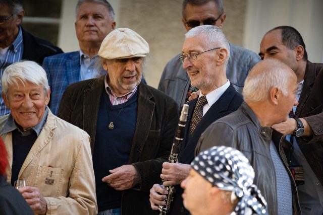 Společné focení nejstarší české generace jazzmanů