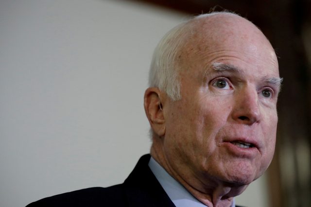 Americký senátor John McCain | foto: Aaron P. Bernstein,  Reuters