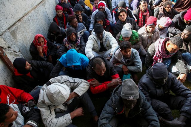 Migranti z Libyje | foto: Reuters