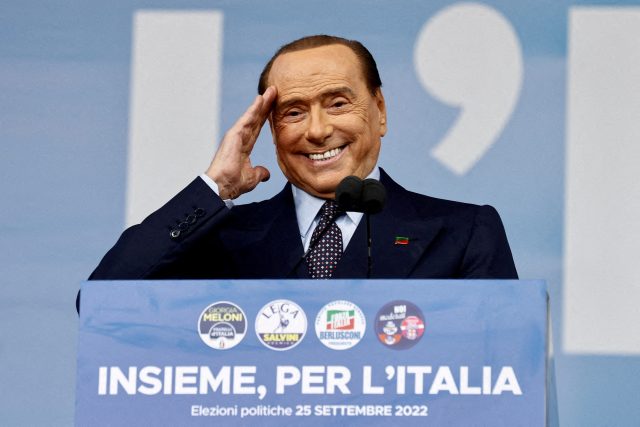 Silvio Berlusconi | foto: Yara Nardi,  Reuters