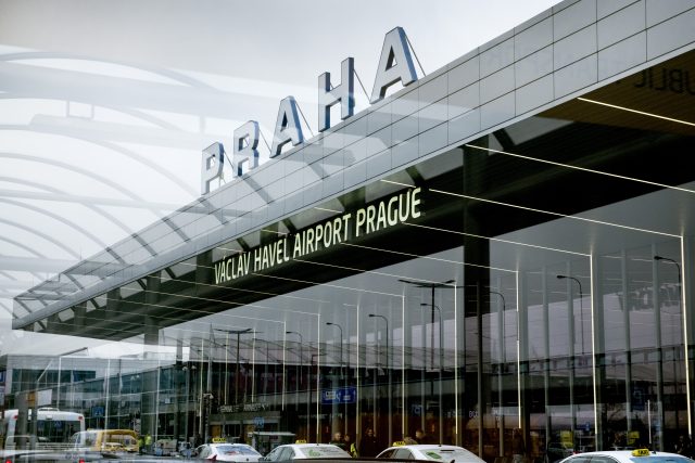 Letiště Václava Havla | foto: Michaela Danelová,  iROZHLAS.cz