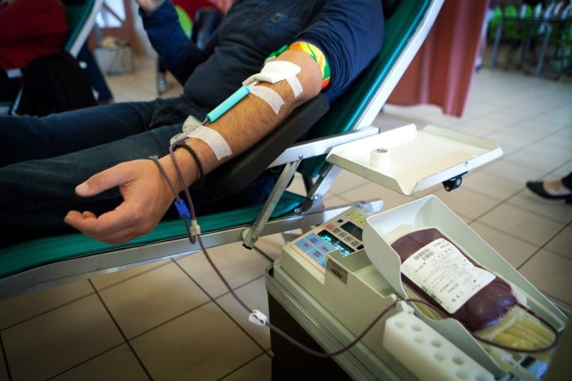 Zdravotníci náchodské nemocnice díky internetu sehnali dostatek dárců krve  (ilustrační foto) | foto: Profimedia
