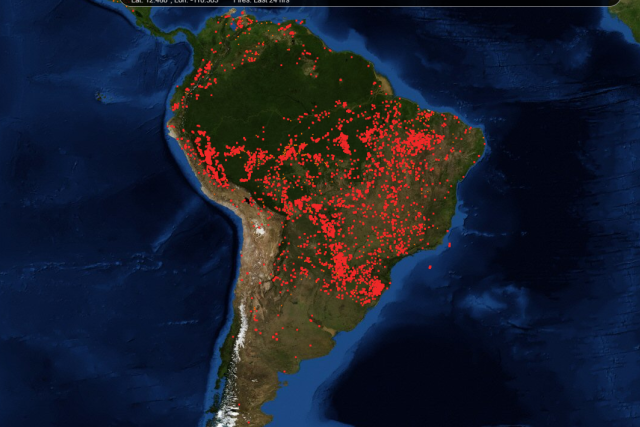 Rozšíření požárů v Jižní Americe. | foto: Printscreen z FIRMS