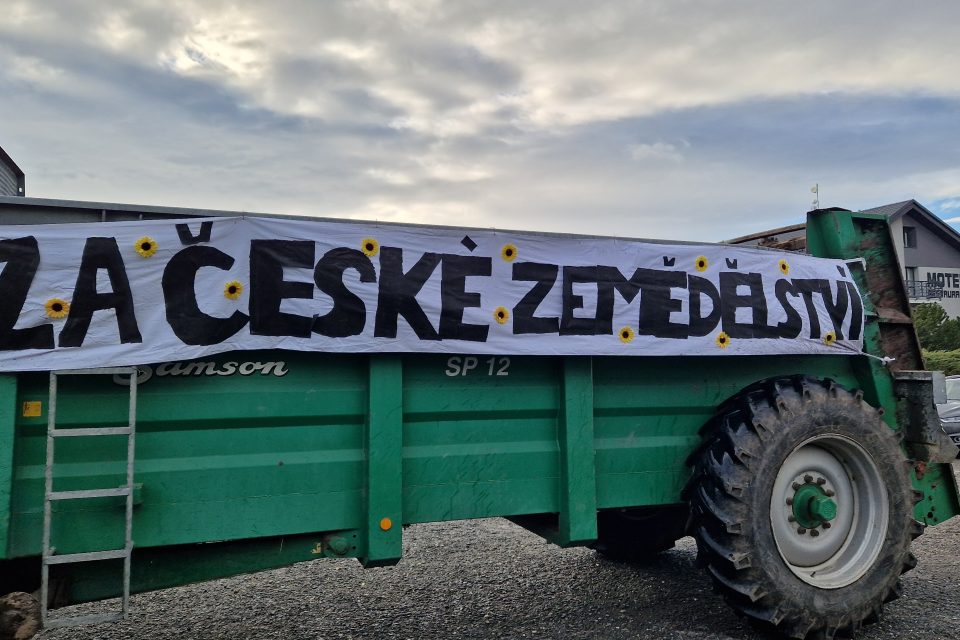 Protestující zemědělci | foto: Adam Tomáš,  Český rozhlas