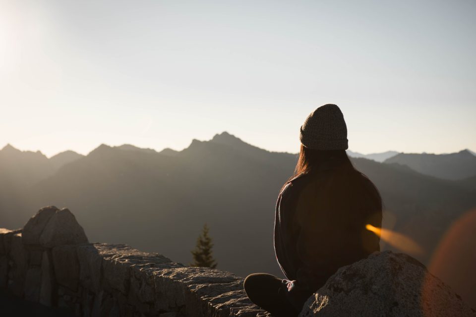 Meditace v horách  (ilustrační foto) | foto: Unsplash,  CC0 1.0