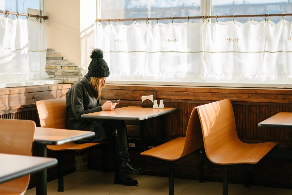 osamělost,  samota | foto: Ant Rozetsky,  Unsplash,  Licence Unsplash